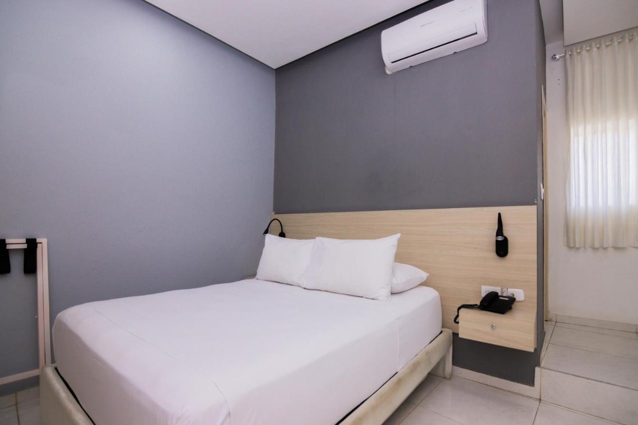 Hotel Gallery Cartagena Bagian luar foto